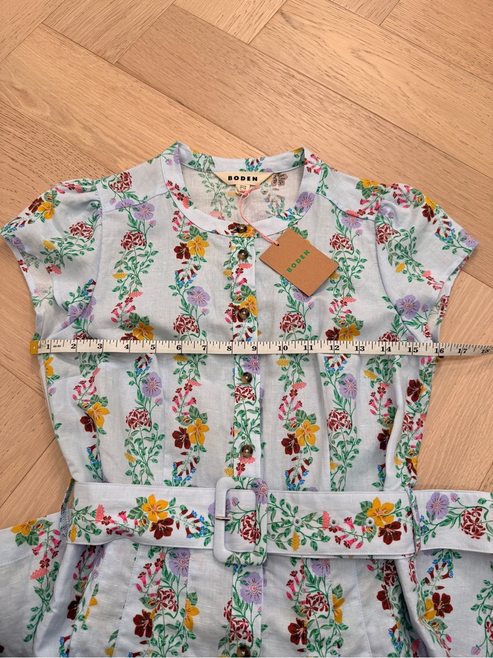 Boden Arabella Linen Blend Dress in Ice Cube Blue Blossom Trail - Picture 6 of 10
